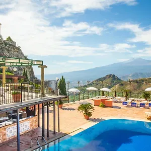 https://hotel-villa-sonia.taorminaitalyhotels.com